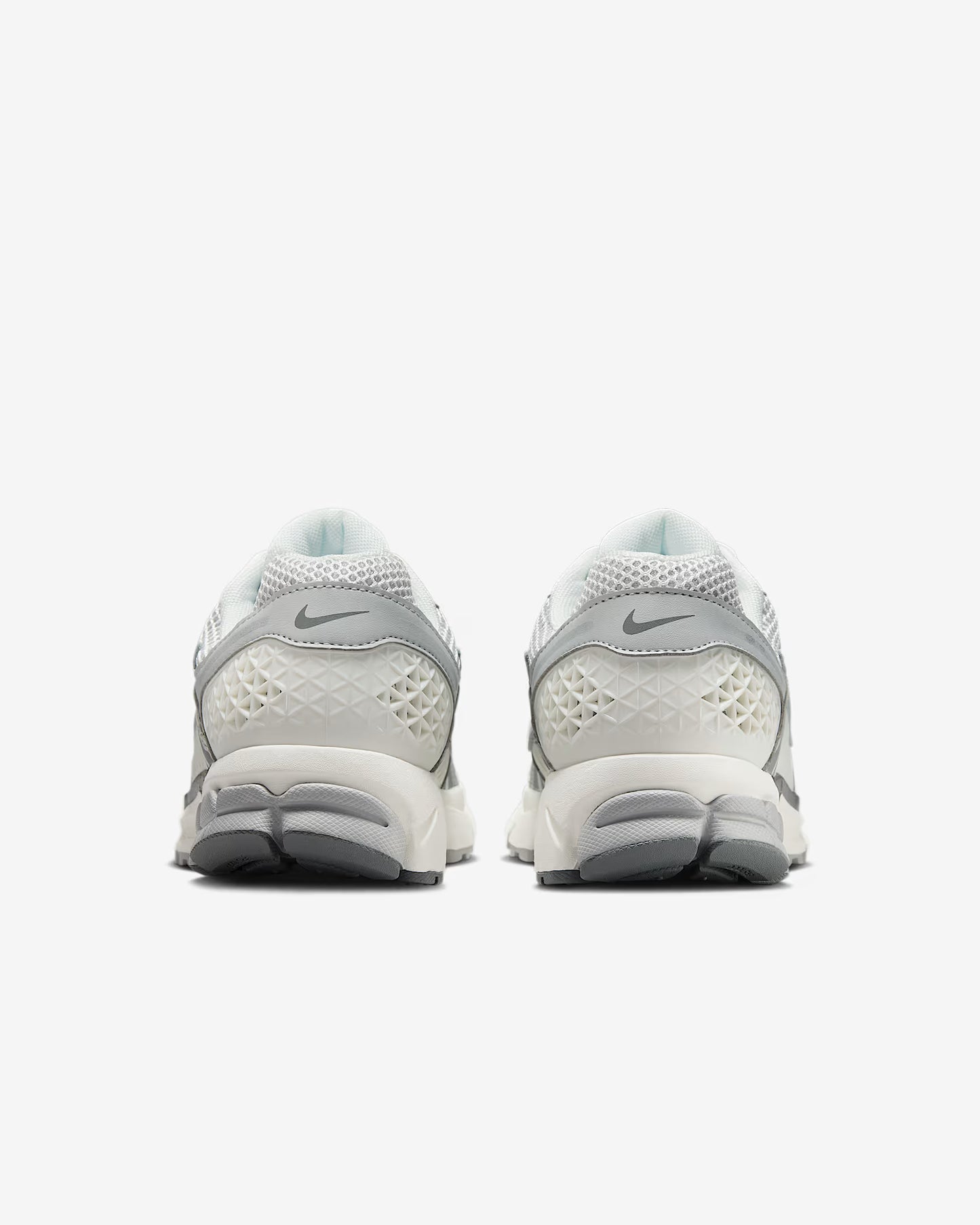 Nike Zoom Vomero 5 Metallic Silver