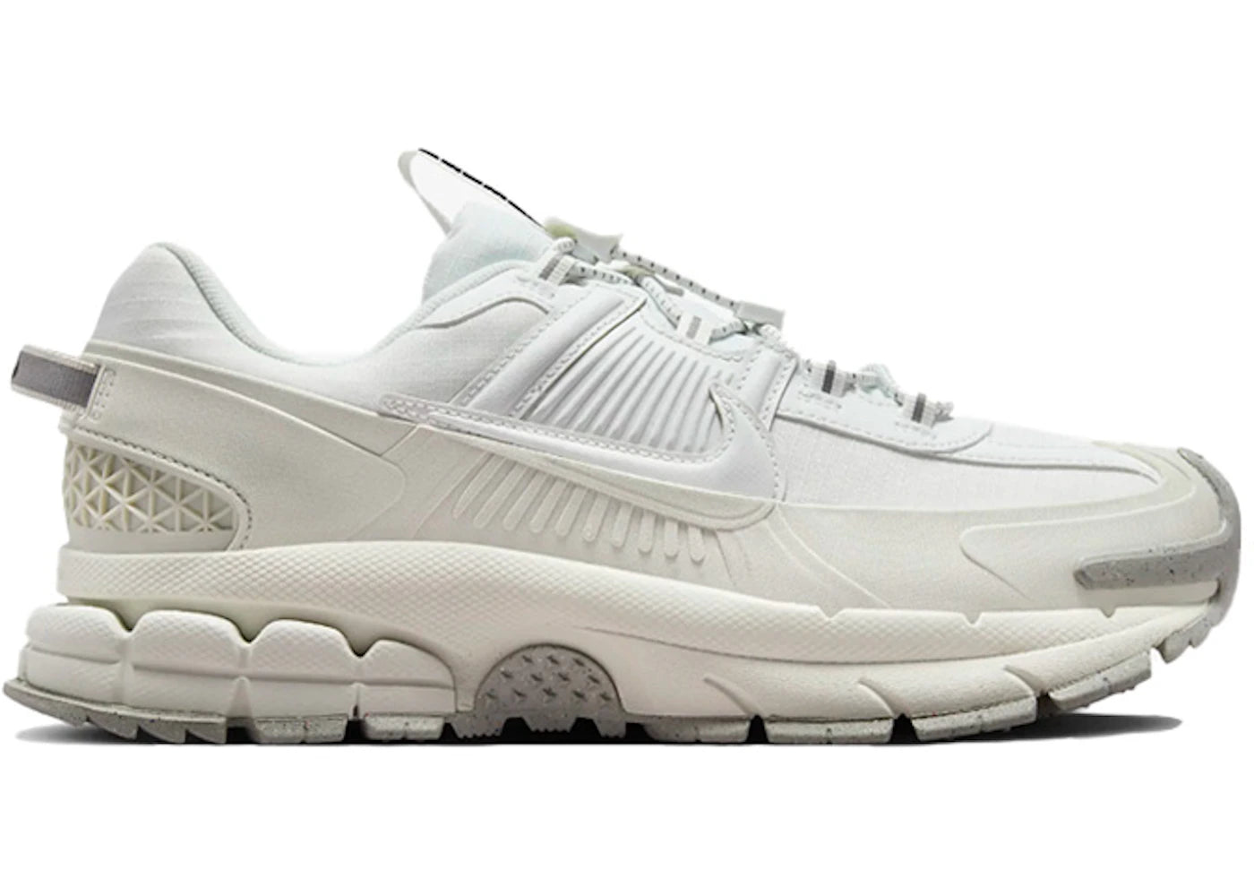 Nike Zoom Vomero Roam Summit White