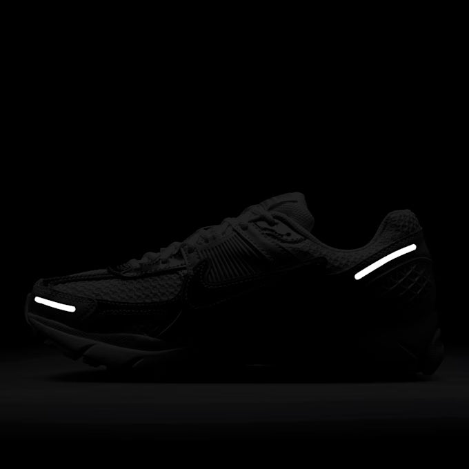 Nike Zoom Vomero 5 Chrome Toe