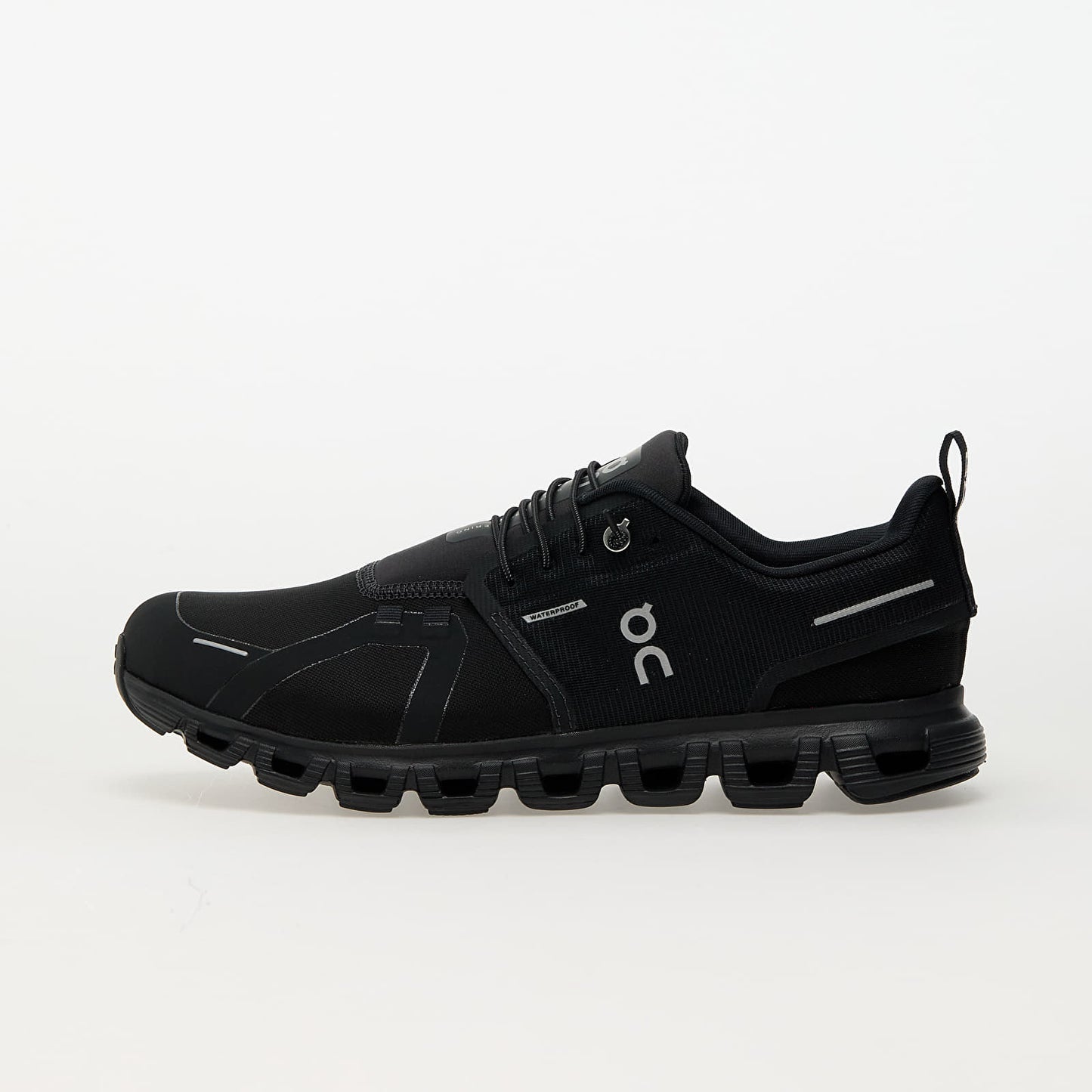 On Running Cloud 6 Waterproof All Black