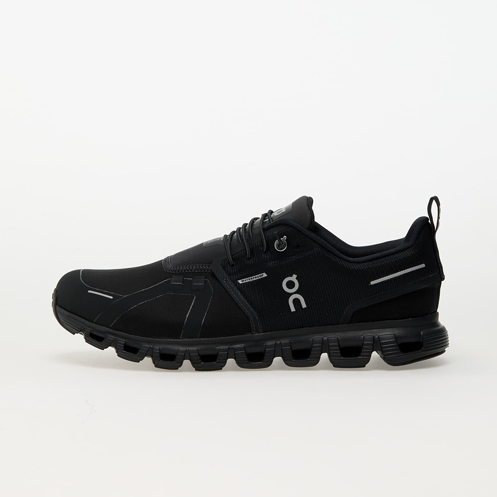 On Running Cloud 6 Waterproof All Black