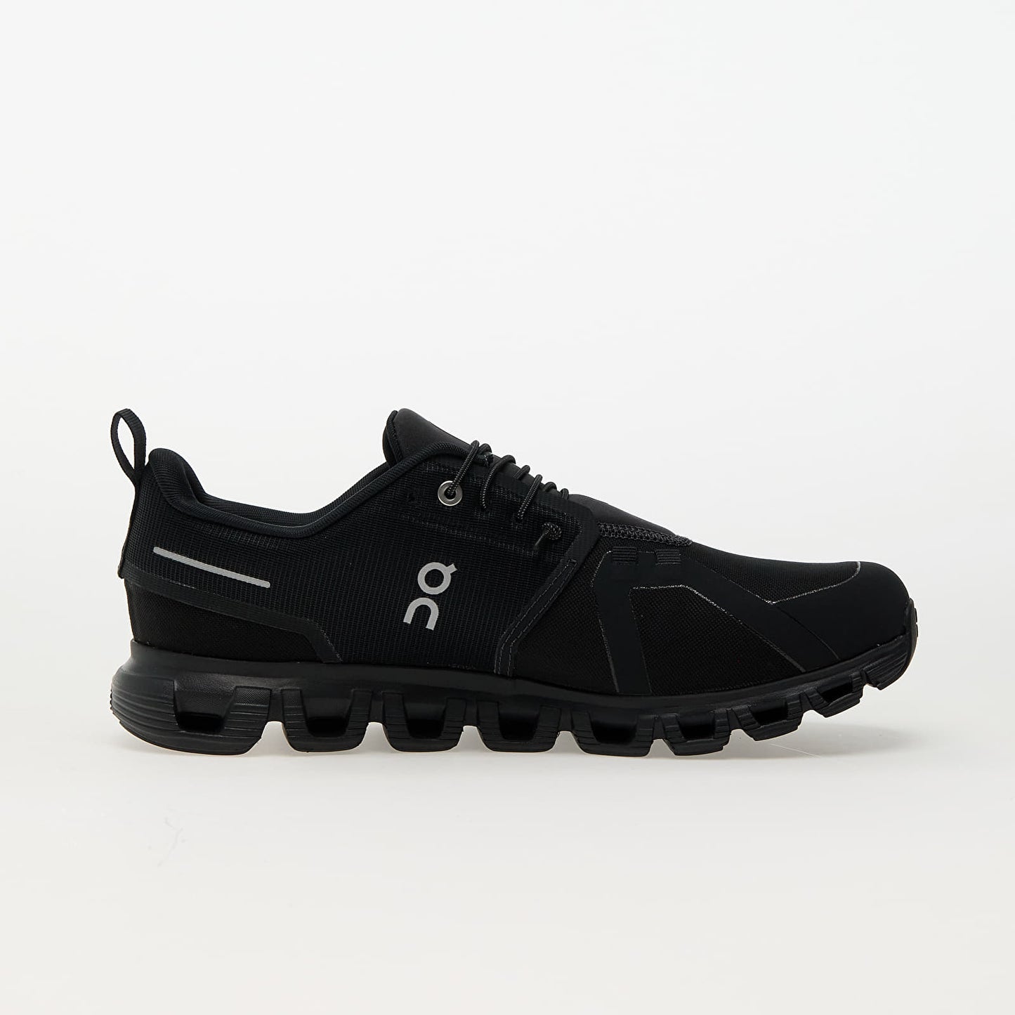 On Running Cloud 6 Waterproof All Black