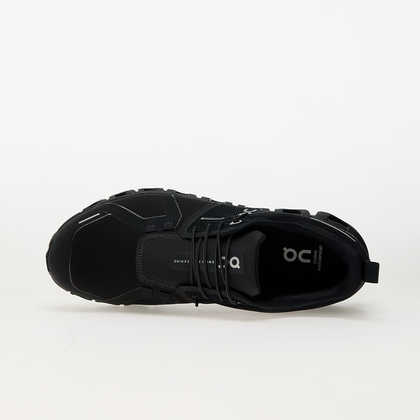 On Running Cloud 6 Waterproof All Black