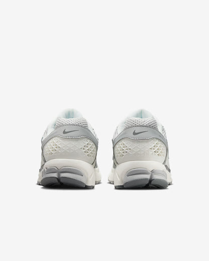 Nike Zoom Vomero 5 Metallic Silver