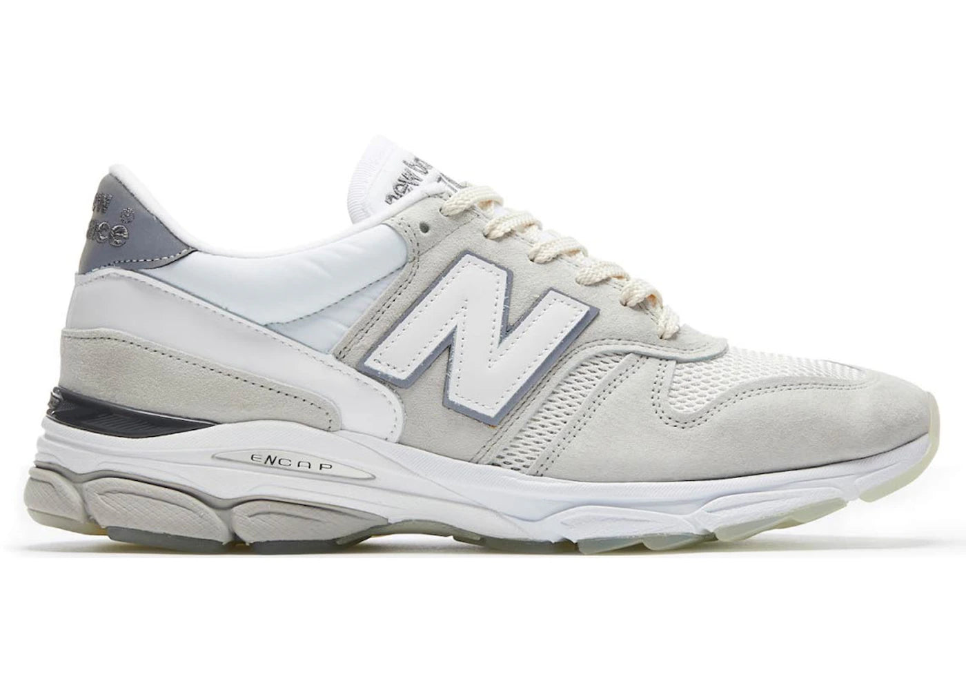 New Balance 770.9 Caviar et Vodka