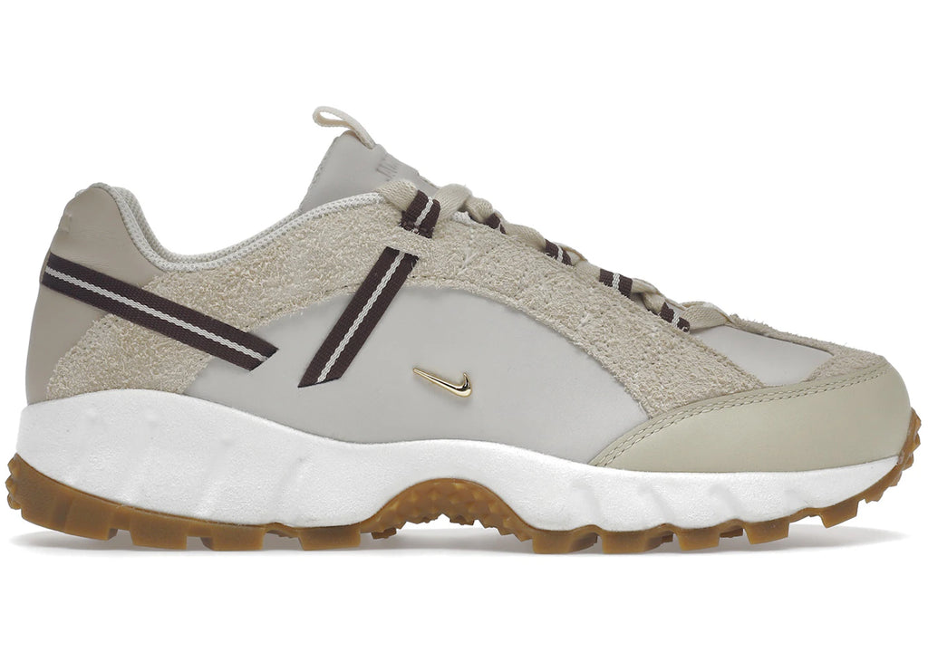 Nike Air Humara LX Jacquemus Light Bone Gold