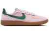 Nike Field General rose clair sapin gomme