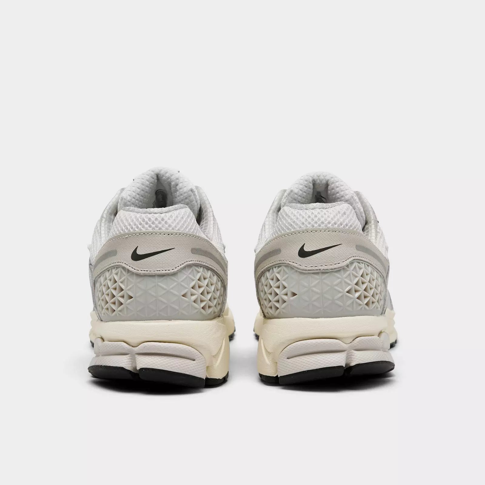 Nike Zoom Vomero 5 Platinum Tint