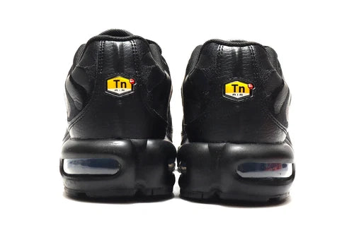 Nike Air Max Plus Triple Black Leather