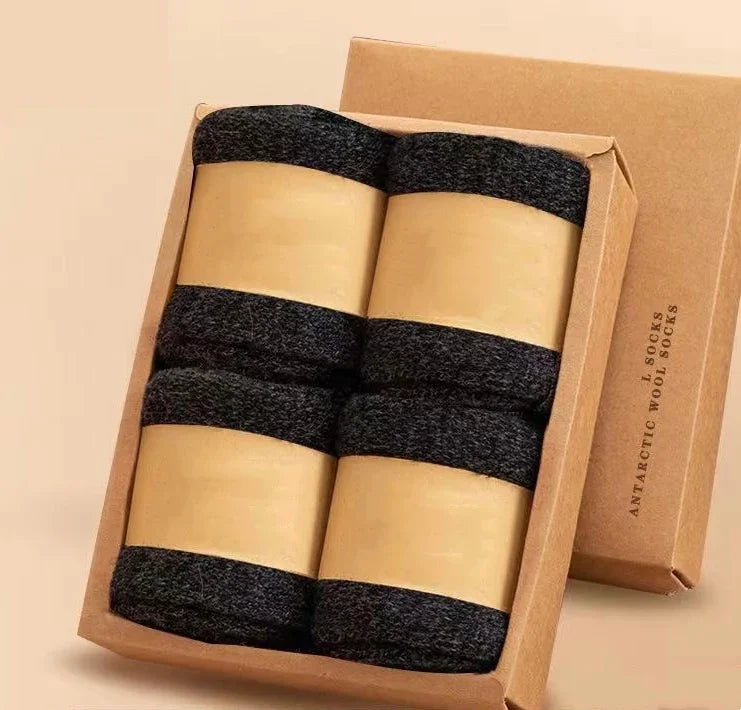 Wintersocken aus Merinowolle von Mr. Sneakerseller – Dickes, warmes Komfort-Set (4 Paar) 