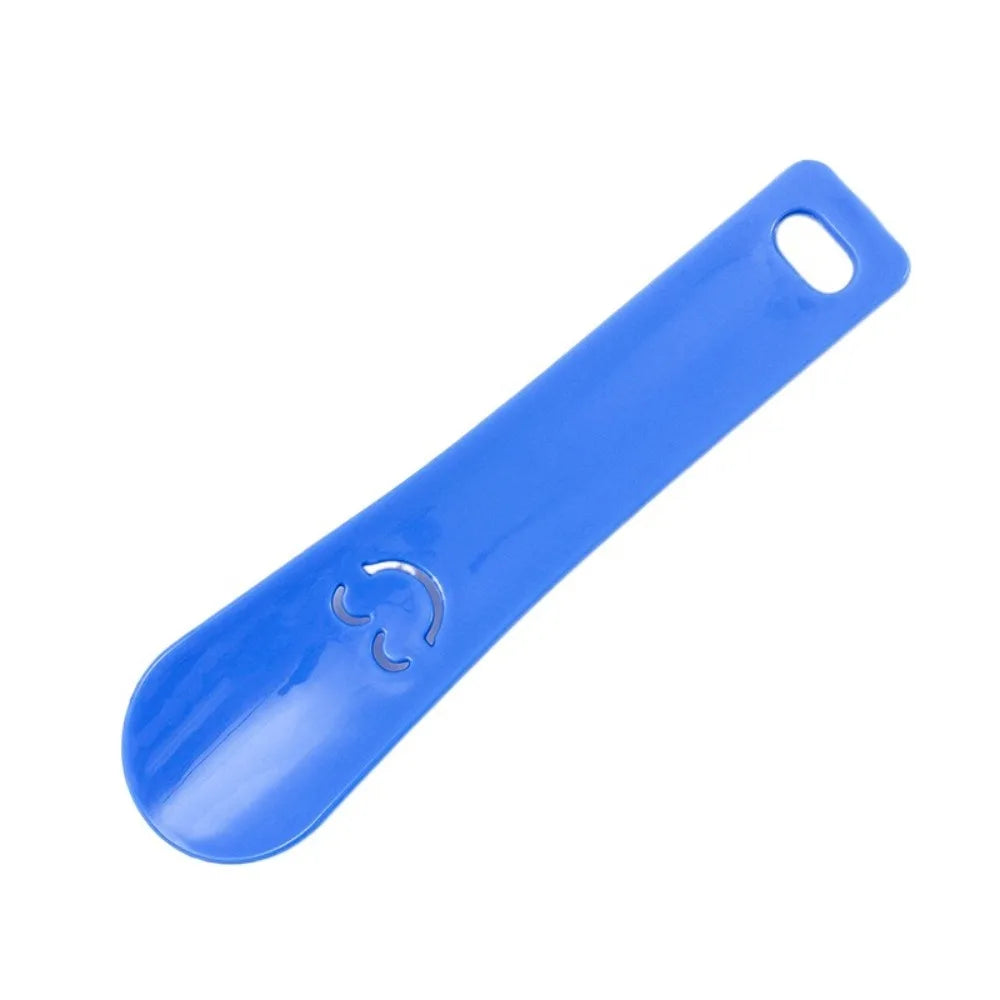 Compact Plastic Shoe Horn by Mr. Sneakerseller – Travel-Friendly Smiling Design (15 cm)