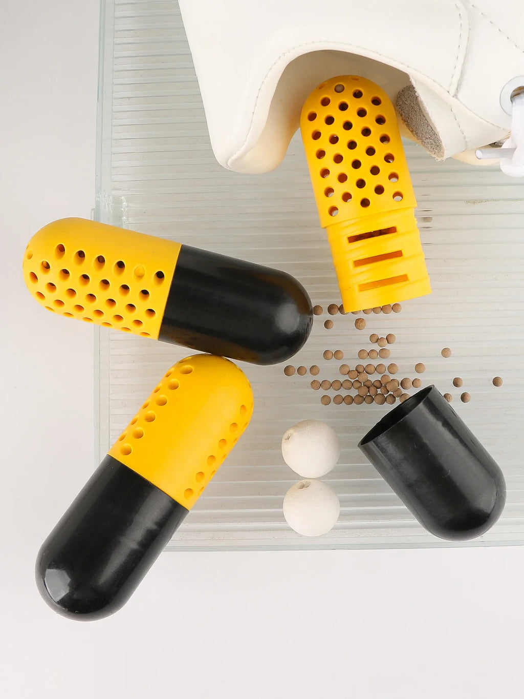 Desodorierende Kapseln von Mr. Sneakerseller – Feuchtigkeits- und Geruchskontrolle (2 / 4 Stück)