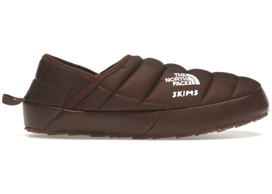 The North Face Thermoball Traction Mule V SKIMS Cocoa
