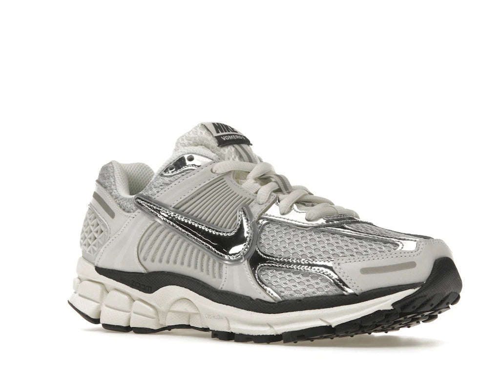 Nike Zoom Vomero 5 Poussière de photons Argent métallique 