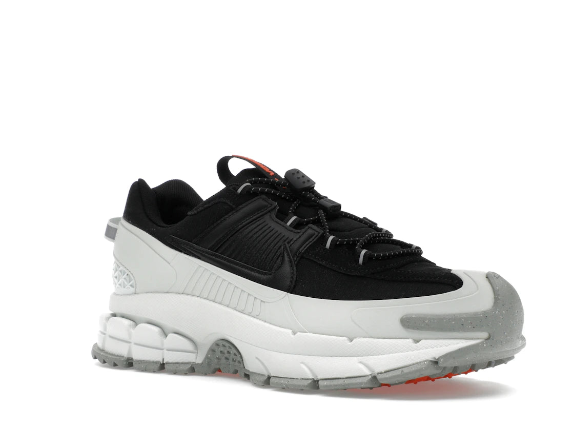 Nike Zoom Vomero 5 Roam Schwarz Hellsilber