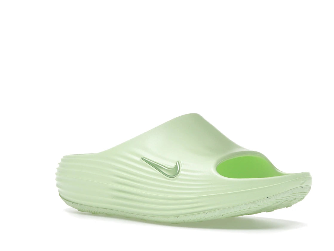 Nike ReactX Rejuven8 Slide Volt à peine