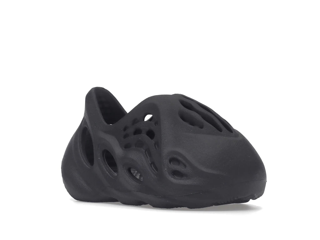 adidas Yeezy Foam RNR Onyx