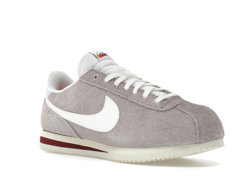 Nike Cortez SE Suede College Grey Dark Team Red Coconut Milk Sail