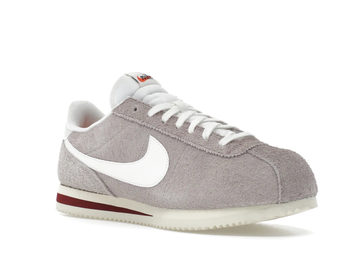 Nike Cortez SE Suede College Grey Dark Team Red Coconut Milk Sail