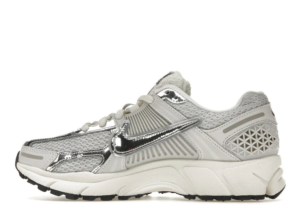 Nike Zoom Vomero 5 Poussière de photons Argent métallique 