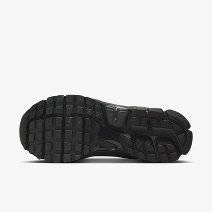 Nike Zoom Vomero 5 SE Black Iridescent