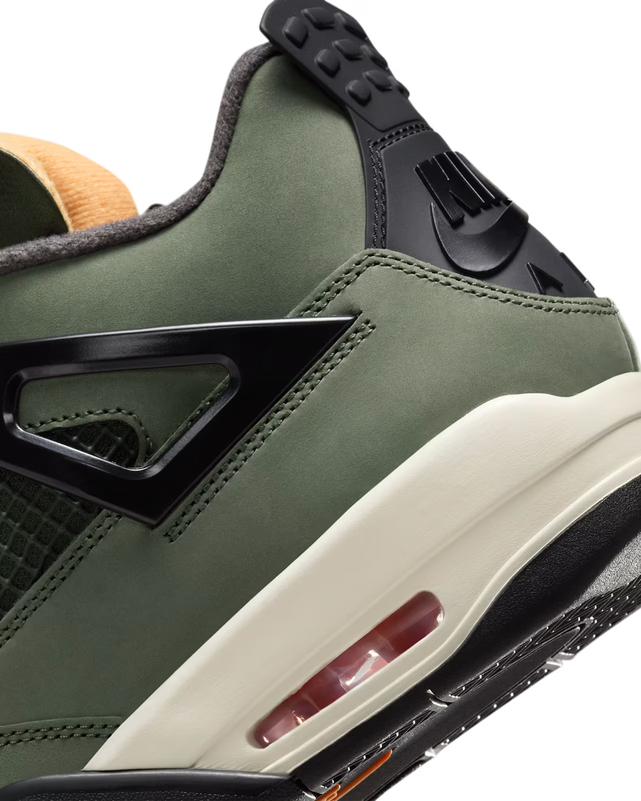 Jordan 4 Retro OG SP Undefeated